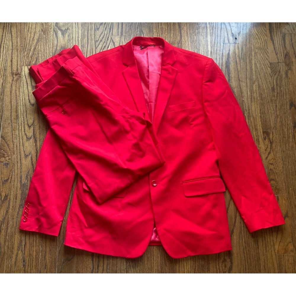 Barabas 2 Piece Suit Mens Size 44R Jacket 38x31 Pants Red Slim Fit 2 Button